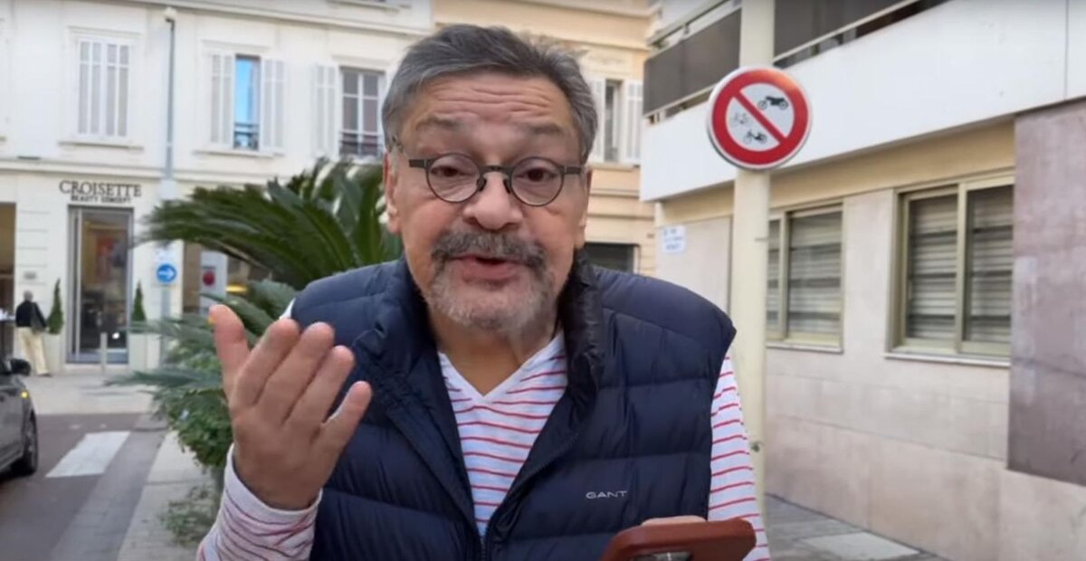 СОВСЕМ ЕЩЁ НЕДАВНО АКТЁР-РИФМОПЛЁТ СТАРАТЕЛЬНО ДОКАЗЫВАЛ РУССКИМ, КАКИЕ ОНИ "НЕПРАВИЛЬНЫЕ" И "НЕСЧАСТНЫЕ". СКРИНШОТ: ЮТУБ-КАНАЛ "ДМИТРИЙ НАЗАРОВ"