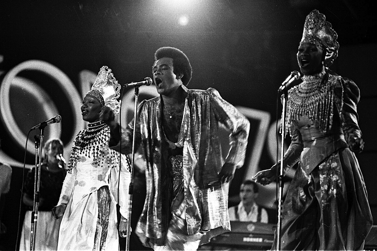 Boney m let it all be music. Группа Boney m.. Группа Boney m. 1978. Бони м в Москве 1978. Группа Boney m. 80х.