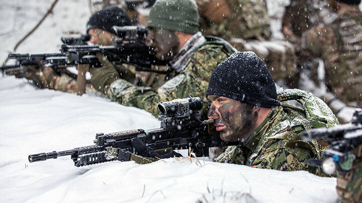 Противник отходит на новые рубежи и готовится к их обороне. Фото: Sgt. Lianne Hirano/Keystone Press Agency/Global Look Press