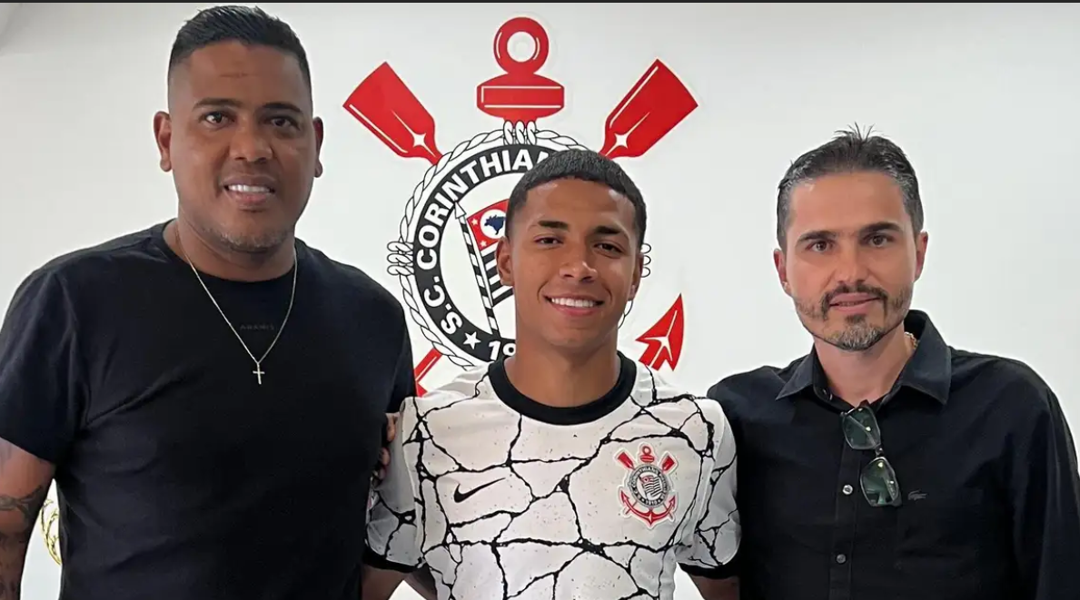 Просмотр двух талантов, Близки к трансферу и Предложение по защитнику: Трансферные новости «Зенита». Главное, что случилось в стане СБГ за последнее время.-2