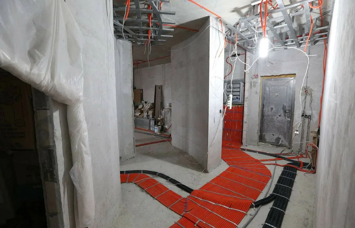 монтаж электрики. электрика в квартире. монтаж электропроводки в квартире. электромонтаж в доме. электрика в доме.