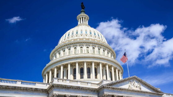    Сенат США отказался выносить на голосование законопроект о помощи Украине Егор Ильяшов