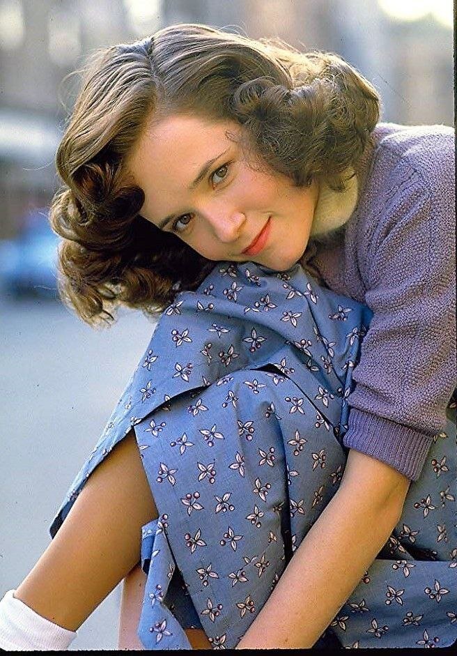 Кадр с проб Леи Томпсон на роль Лорейн Бейнс в трилогии "Назад в будущее", 1985 г. 