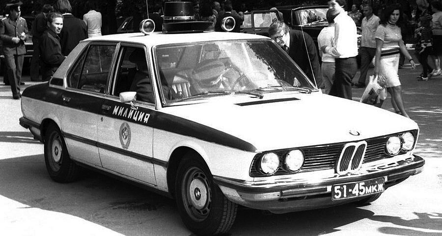 В 1970‑е в Москве появились и милицейские BMW E12