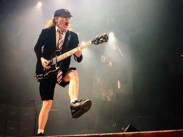 Angus Young 