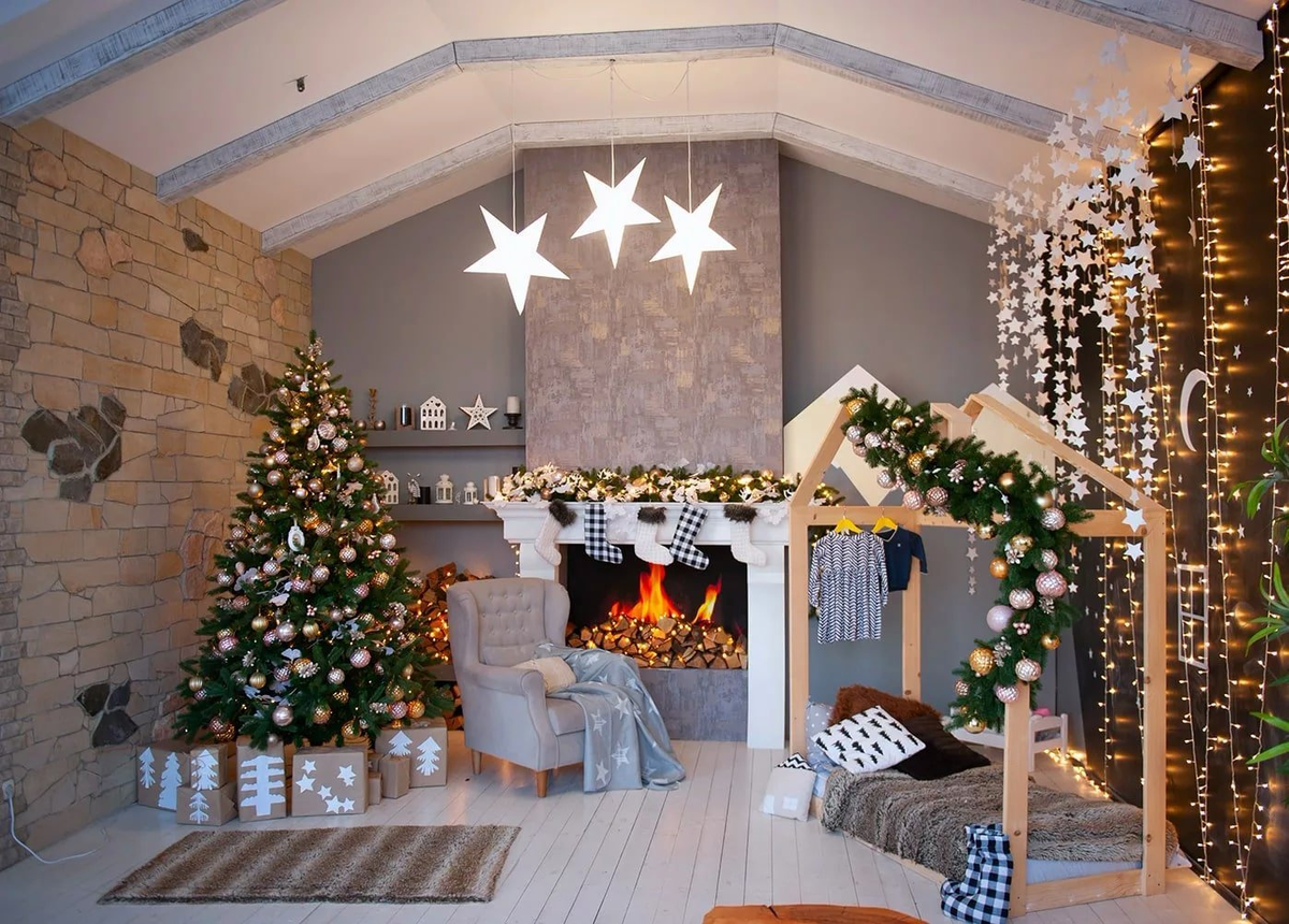     Красивым новогодним декором можно оформить фотозону