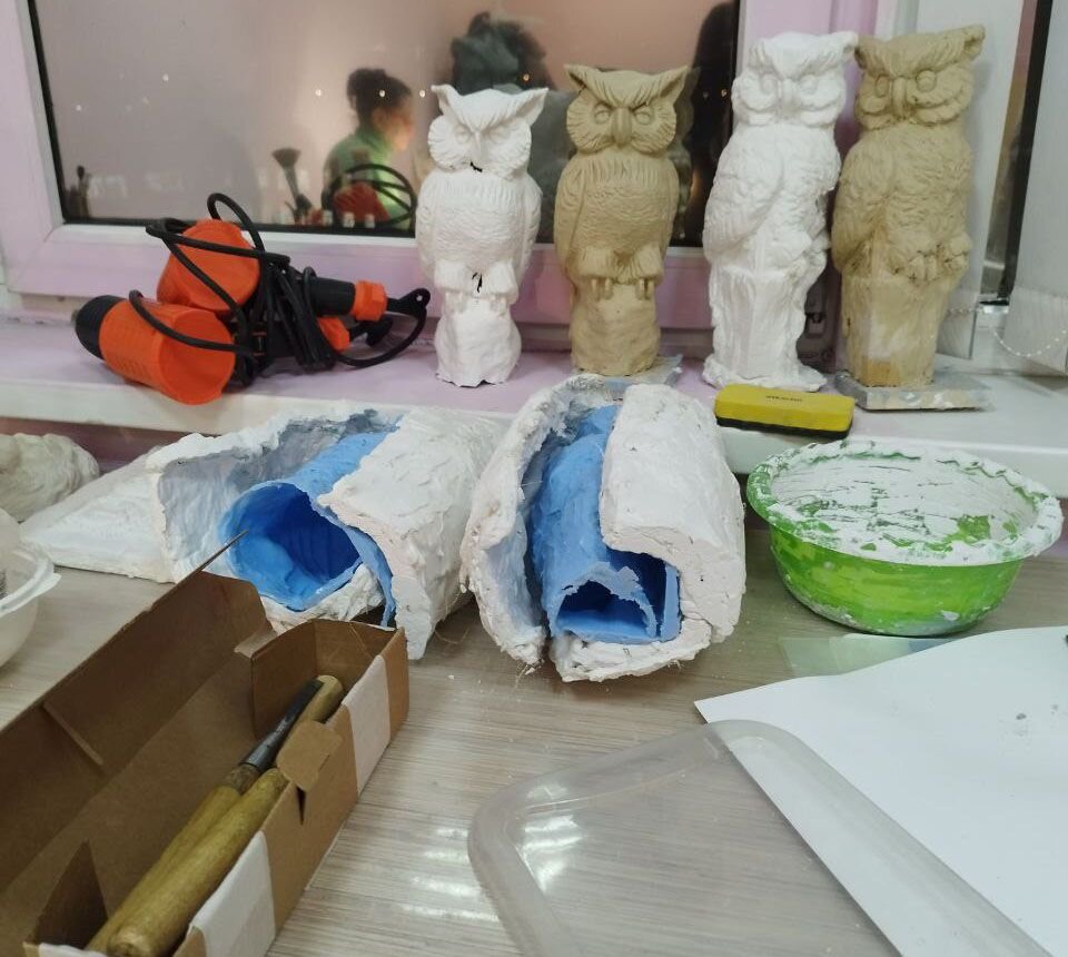 Сова. Работа слушательницы курса лепки и формовки.