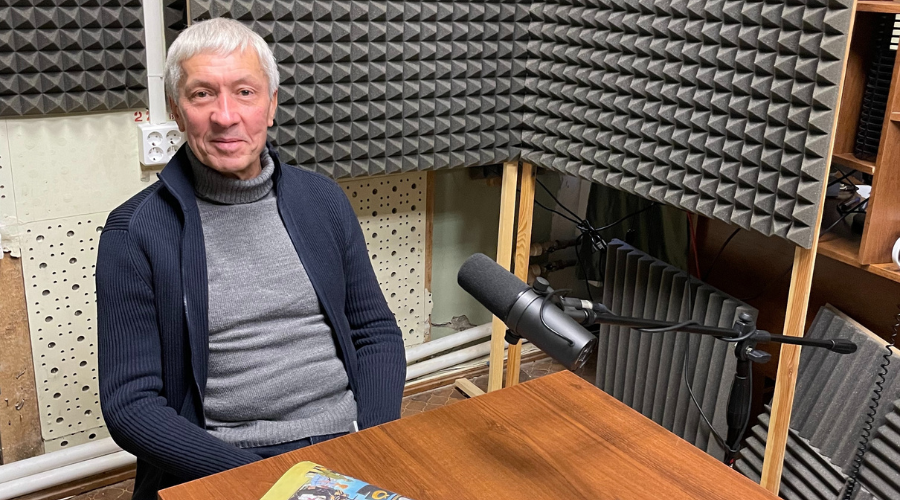 Юрий Козлов