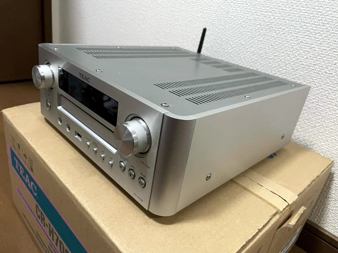 TEAC CR-H700 CD ресивер