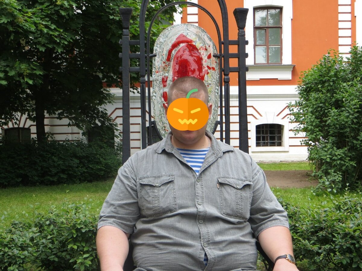 Такой я был уже в процессе похудения, до ещё до отметки в 100кг