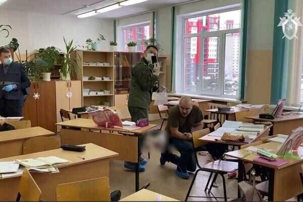    На месте трагедии работают правоохранительные органы. Фото: СК РФ