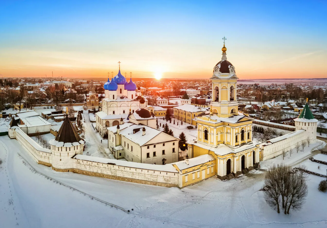 Серпухов Высоцкий монастырь зима