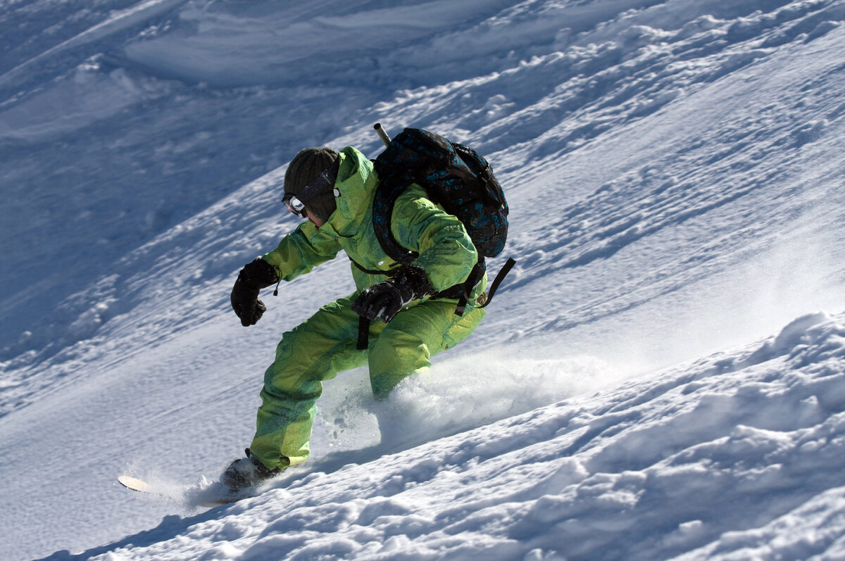 В горах Сочи соревнуются во всех видах горнолыжного спорта