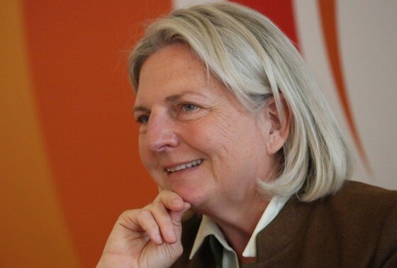    Карин Кнайсль