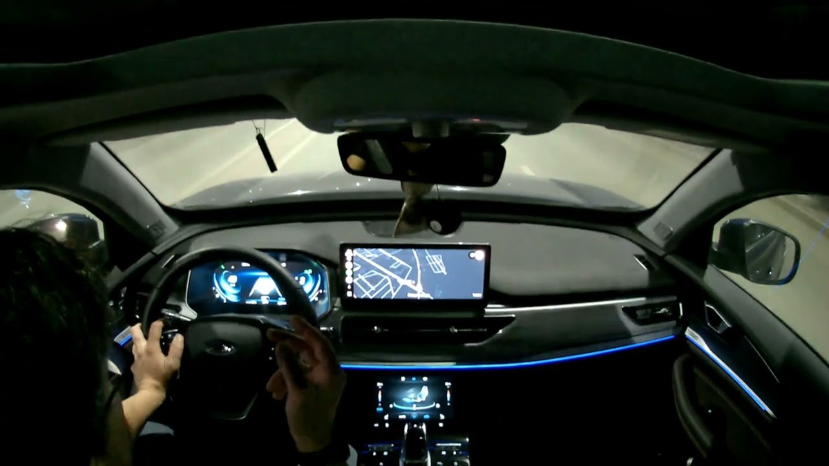 Внутреннее наполнение Chery Tiggo 8 Pro