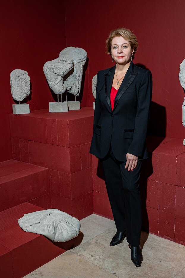    В пространстве AZ/ART открылась выставка «Живые скульптуры» (фото 1)