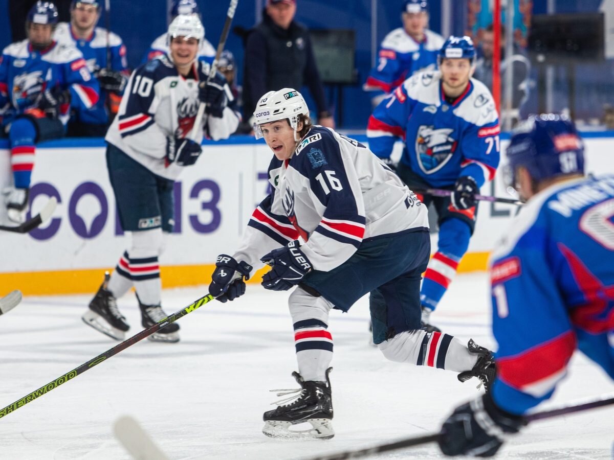     Василий Атанасов - лучший на сегодня бомбардир \ Дмитрий Витюгов