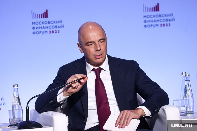    Власти заинтересованы в работе иностранных компаний в стране, заявил Антон Силуанов
