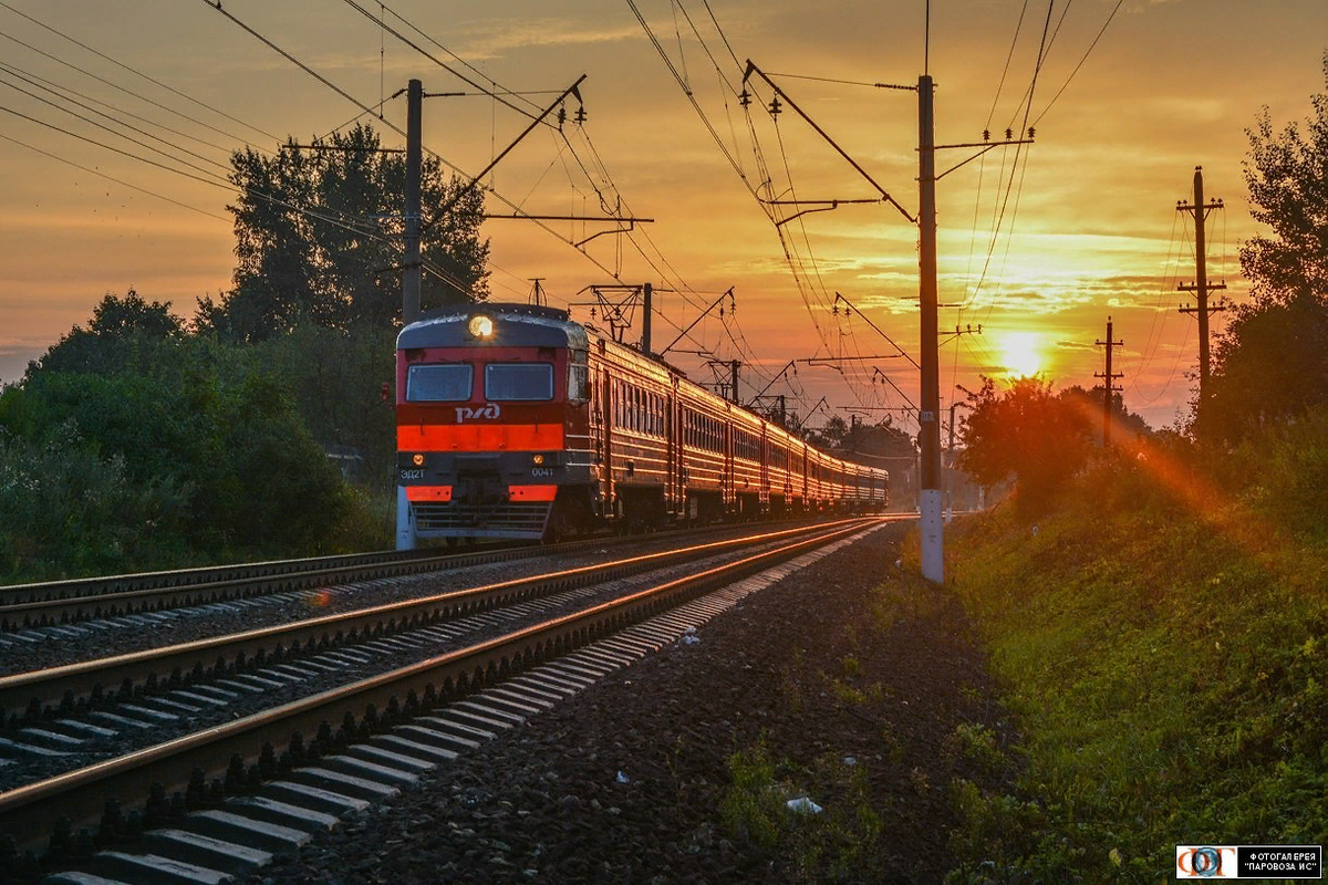 Поезда города картинки