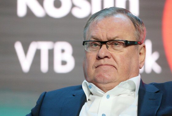    Андрей Костин