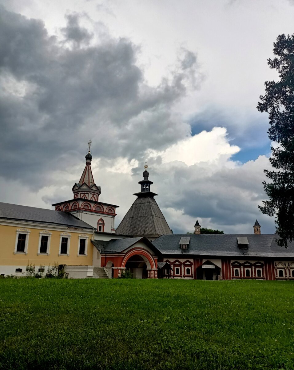 Саввино Сторожевский монастырь красные врата