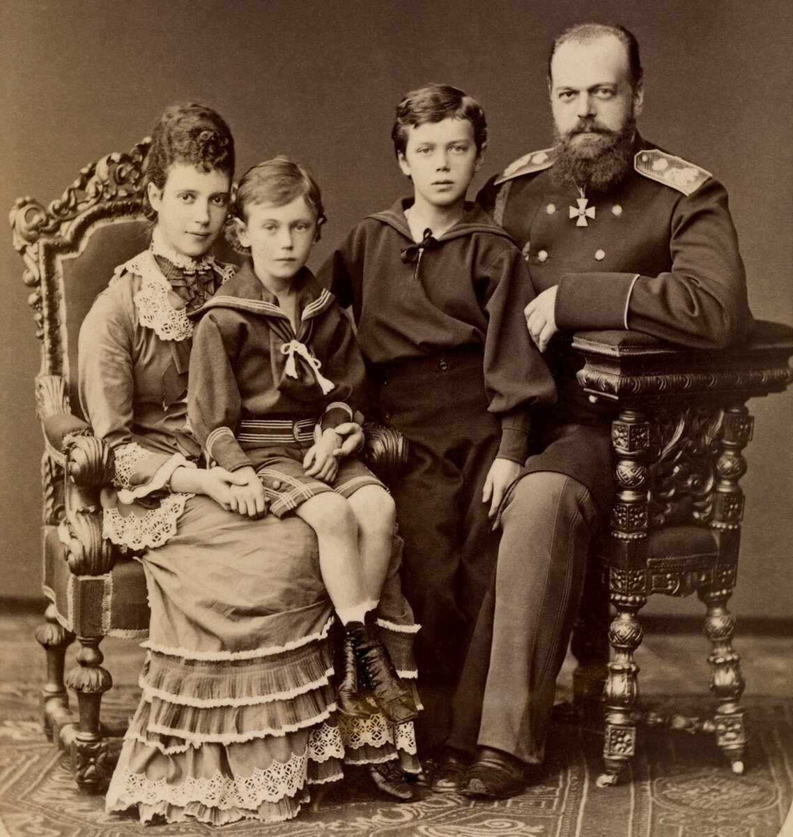 дети павла 1. императрица мария федоровна с сыном николаем 2. дети павла 1 романова. император александр 3 и мария федоровна. старший сын александра 3.