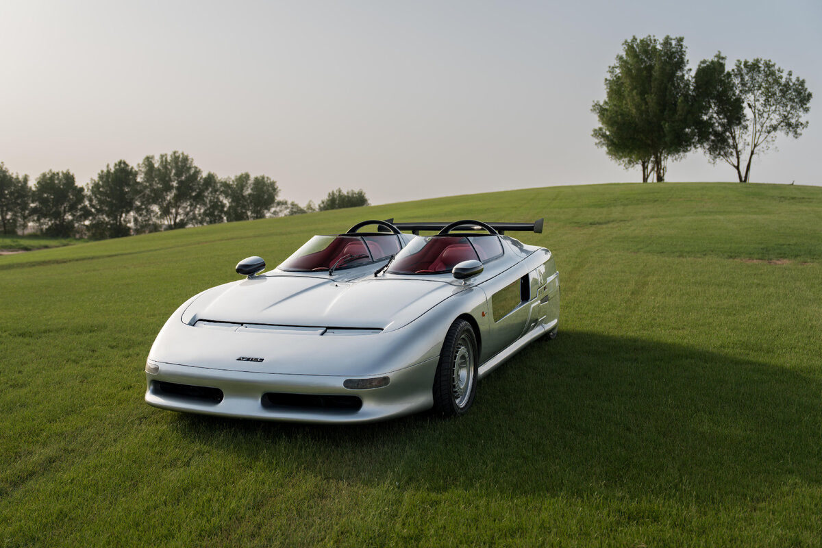 Источник: https://cars.bonhams.com/