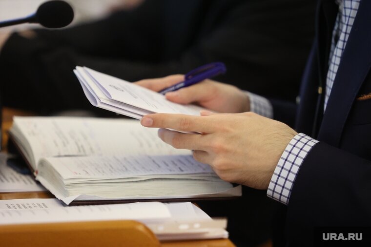    Законопроект обеспечит работу предприятий и выплату зарплат, считает эксперт