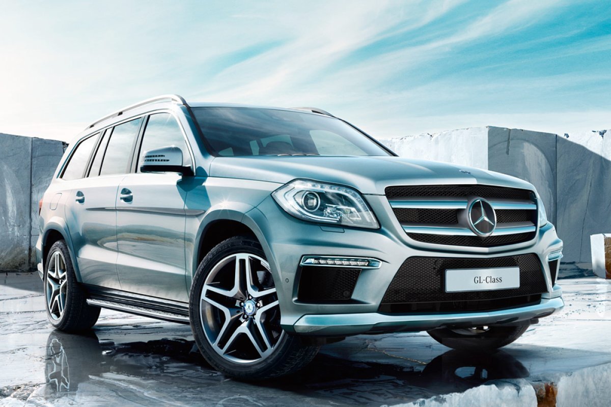    Хабаровчанин может лишиться Mersedes-Benz из-за долгов перед детьми