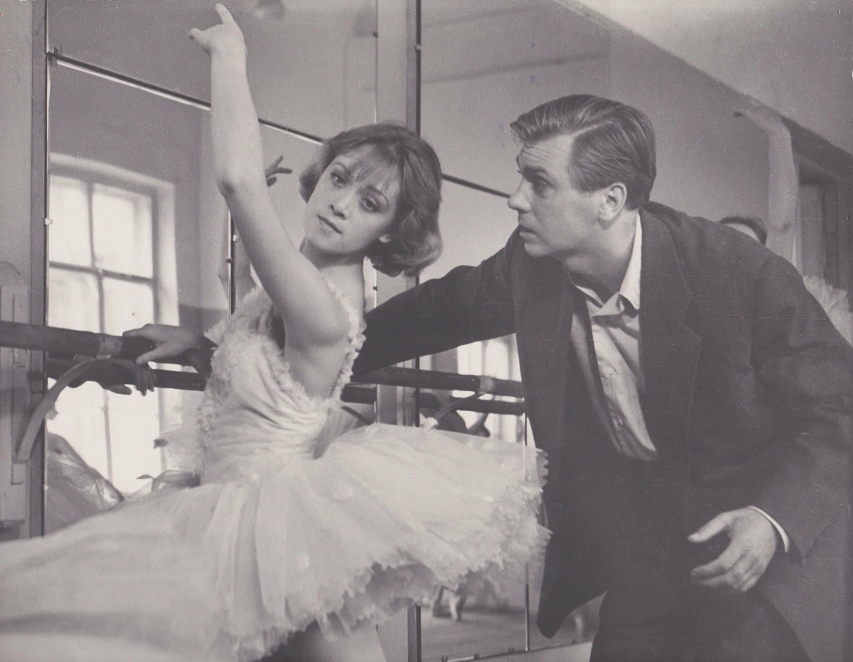 Алиса фрейндлих дома. Алиса фрейндлих 2010. Алиса фрейндлих балет. Алиса бруновна фрейндлих. Алиса фрейндлих балет.