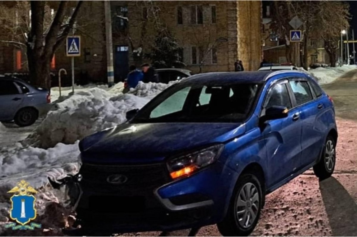    В Заволжском районе при столкновении трёх машин пострадала девушка-водитель