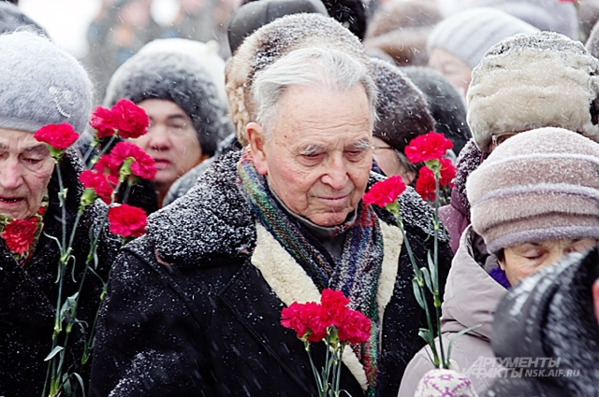    К 80-летию освобождения Ленинграда почётные знаки получат 60 тыс. человек