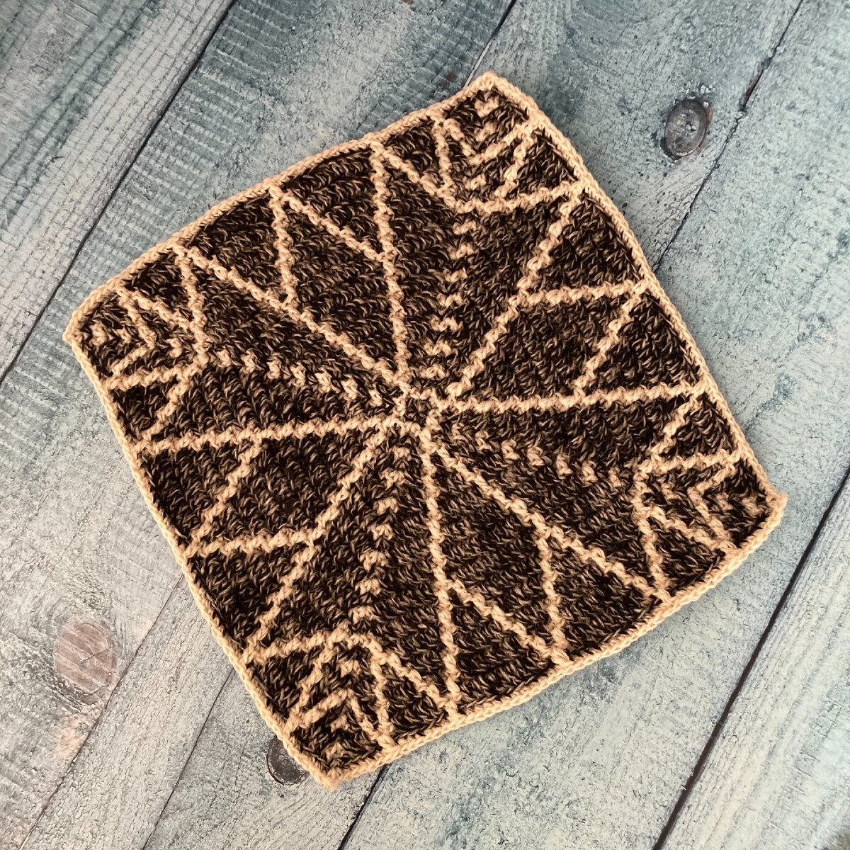 Мотив на 27 рядов