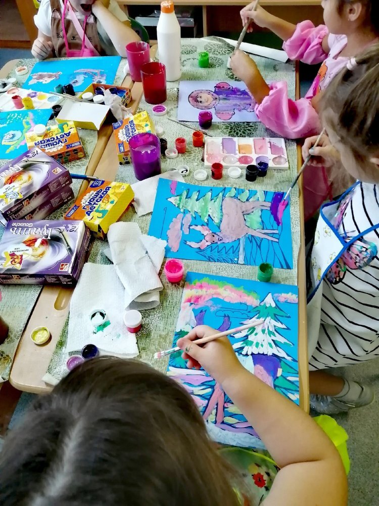    День художника отметили дошкольники поселка Малиновский Советского района