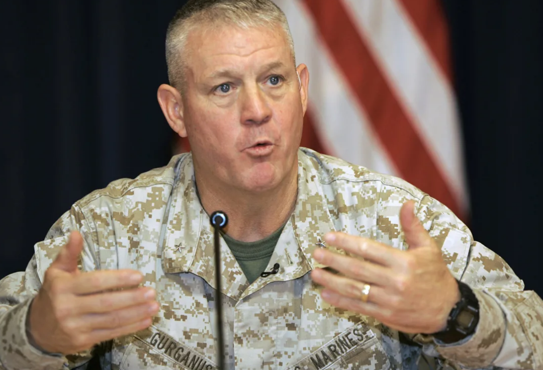 Сулеймани спас российского летчика. Кого генералы встретили на острове. Кого генералы встретили на острове. Марк бригадный генерал. Американские действующие генералы.