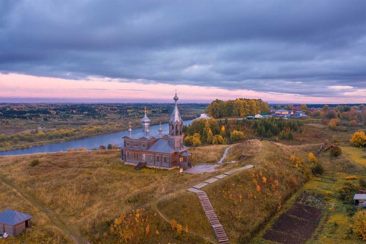 Г чердынь. Троицкий холм Чердынь. Вятский холм Чердынь. Троицкое Городище Чердынь. Чердынь Пермский край.