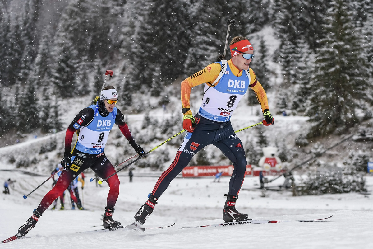 Спорт биатлон эстафета. Биатлон Хохфильцен мужская эстафета. Биатлон Кубок России мужчины спринт. Биатлон спринт мужчины 2022.