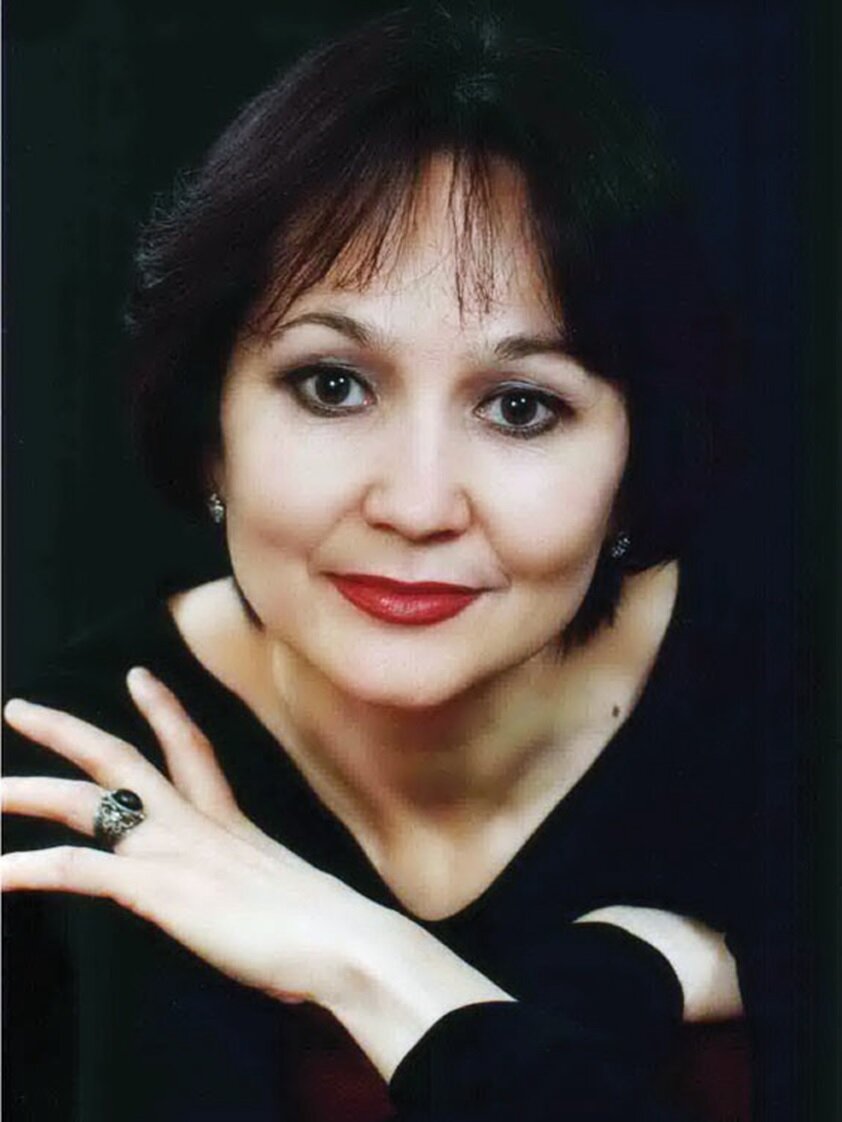 Тансулпан Дагиевна Бабичева (1953) – советская российская башкирская актриса. Народная артистка Российской Федерации (2000). Народная артистка Республики Башкортостан (1994).