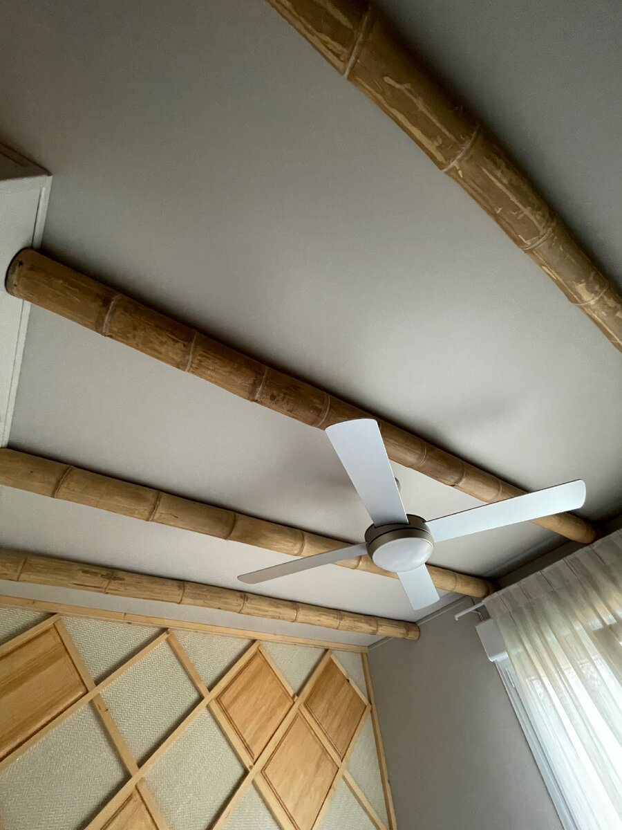 В домах вентиляторы  помимо кондиционера