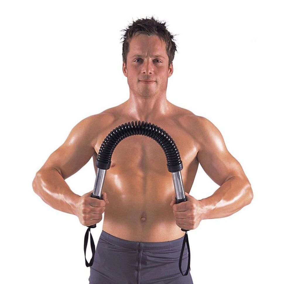 
Тренировки с эспандером могут быть очень разнообразными. Вы можете выполнять упражнения для руки и плеч, для ног и ягодиц, для спины и брюшного пресса, а также для упражнений на равновесие и координацию. Это приспособление позволяет работать над различными группами мышц и улучшать свои спортивные навыки.

Преимущества тренировок с эспандером включают улучшение мышечной силы и выносливости, увеличение гибкости и подвижности, улучшение координации и равновесия, укрепление сердечно-сосудистой системы, снижение риска травм и повышение общего уровня физической активности.
