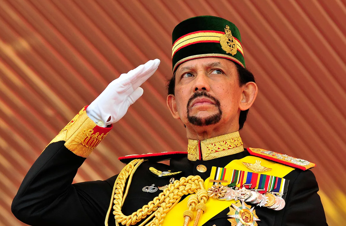 брунейцы. султан брунея коронация. бруней абсолютная монархия. бруней абсолютная монархия. бруней абсолютная монархия.