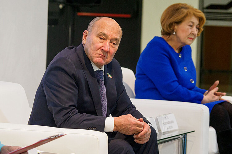    Марат Ахметов: «Чем больше денег, тем больше риска, так скажем»