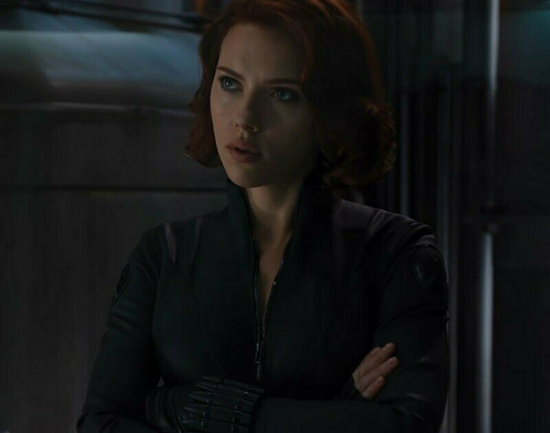    От Мстителей до бальных платьев: 10 самых неудобных костюмов в истории кино