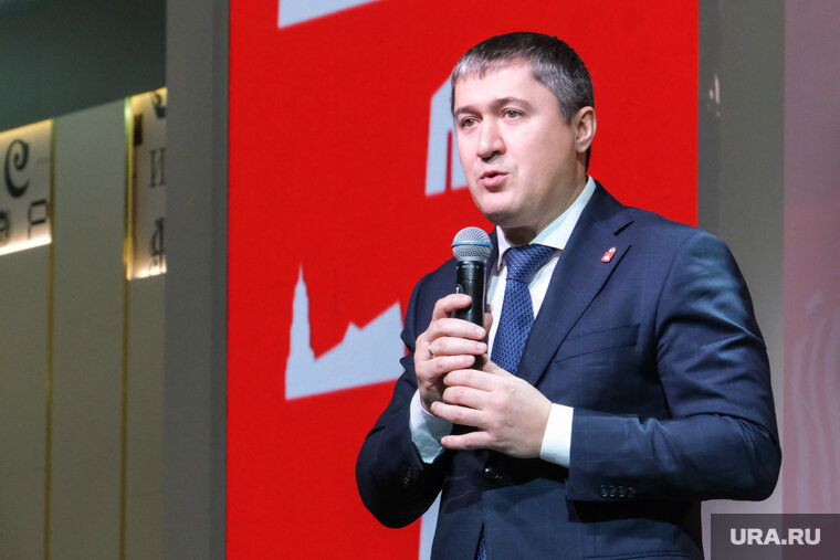    Махонин отметил, что особые успехи в развитии сел есть у Барды и Юсьвы