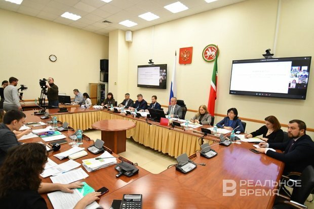 Сегодня утром правление Госкомитета РТ по тарифам поставило точку в тарифной кампании по установлению стоимости проезда в Казани в будущем году. realnoevremya.ru/Максим Платонов 