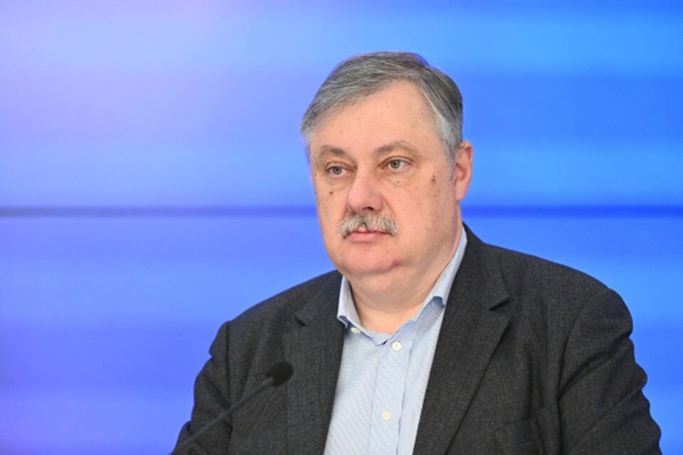    Профессор Института медиа Высшей школы экономики Дмитрий Евстафьев. Фото: Нина Зотина / РИА Новости