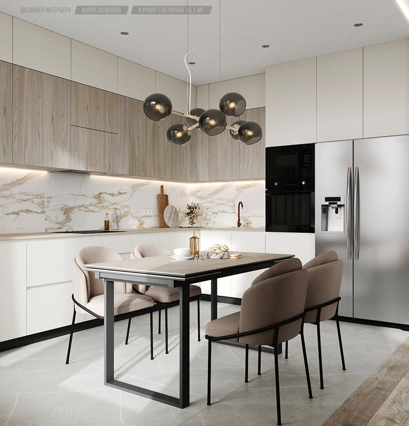 Интерьер белой кухни с деревом