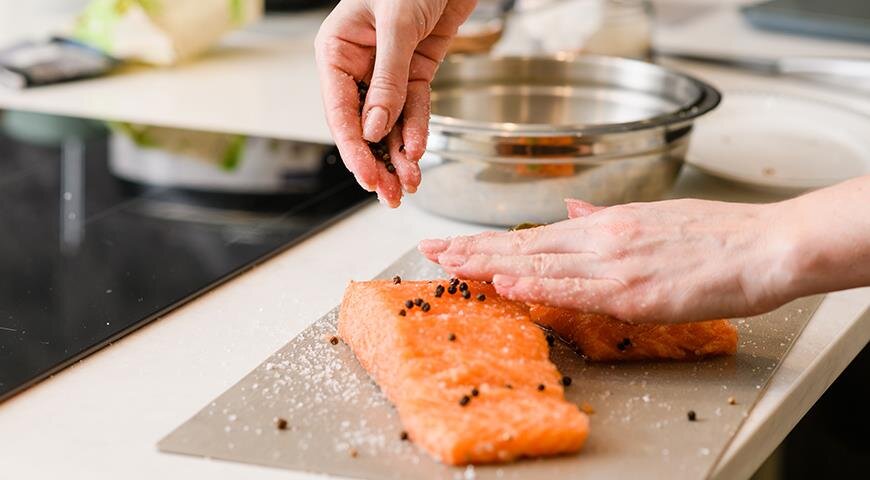 Засолка сёмги, форели или лосося – рецепт маринада с водкой