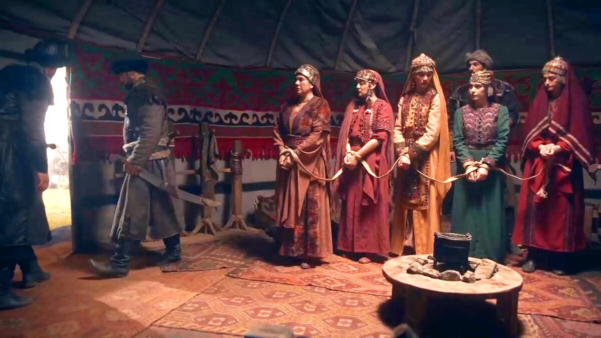 Покушение на семью шаха Сулеймана. Победа воли Тургут-альпа и отказ от зелья. Преображения Сельджан. Убийство Изадоры