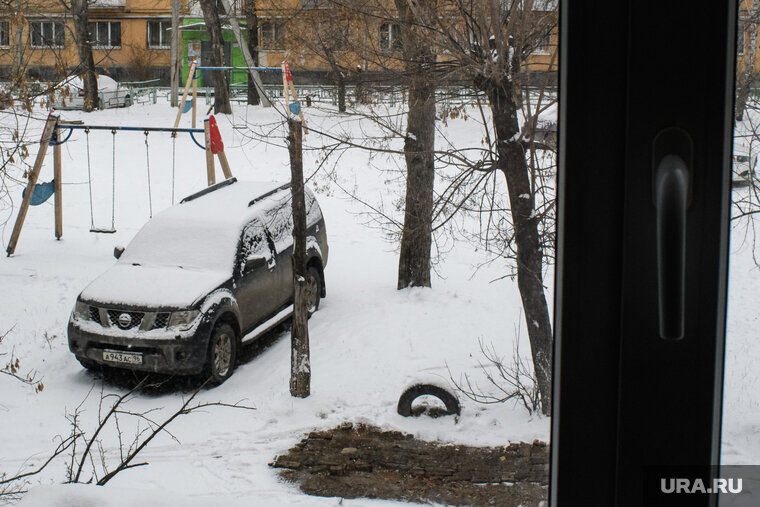    Из-за аномальных морозов в Тюменской области замерзают автомобили